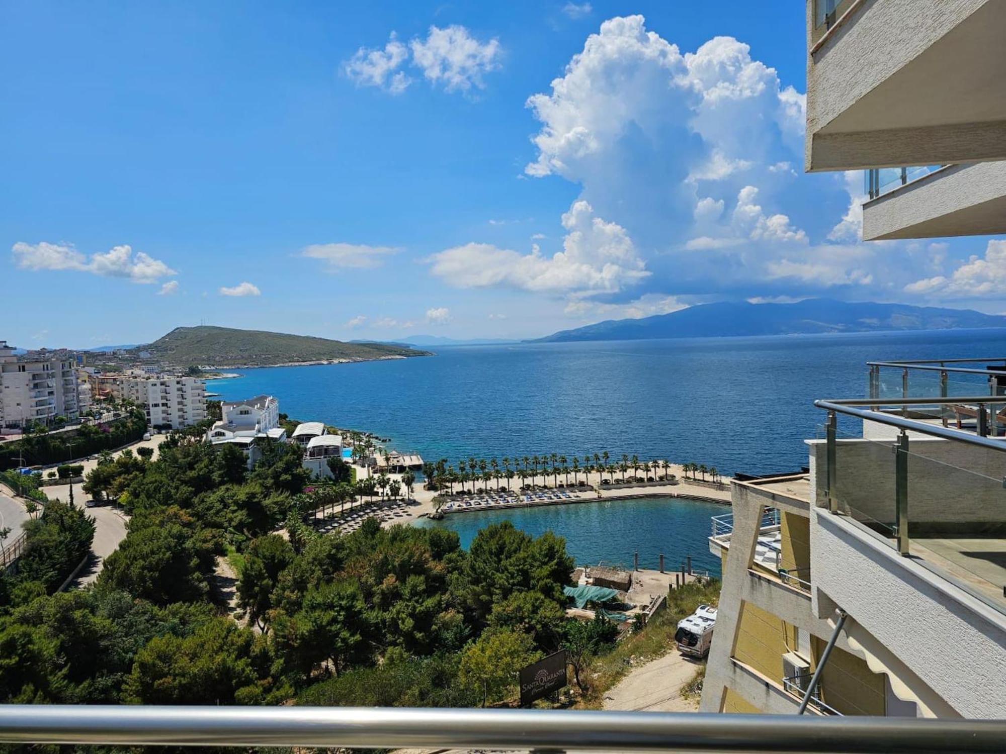 Brand New Apartments Sarandë Exterior foto
